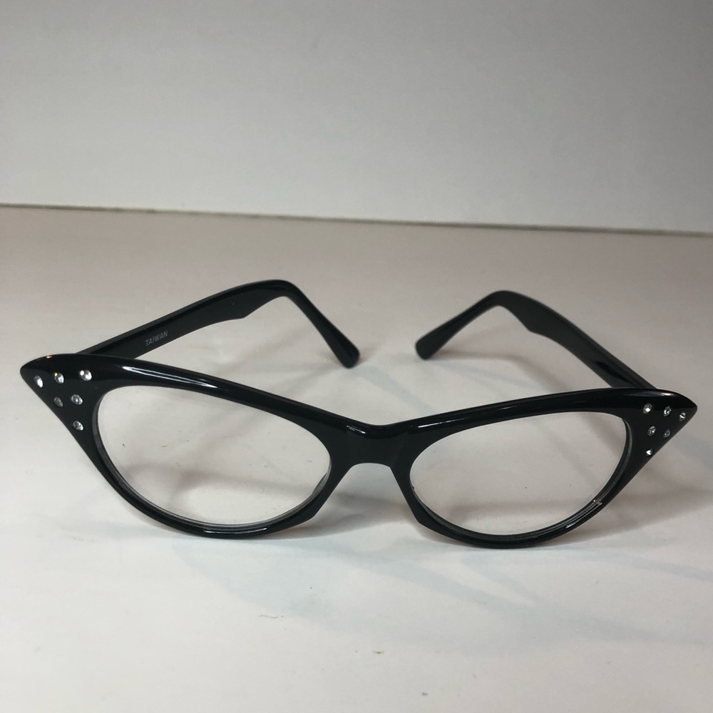 Woman’s fashion cat eye glasses - Picture 3 of 15